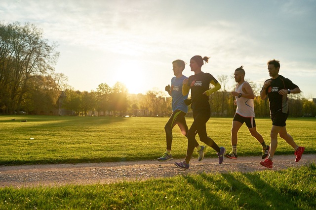  Việc chạy bộ thường xuyên mang lại vô số lợi ích cho cơ thể